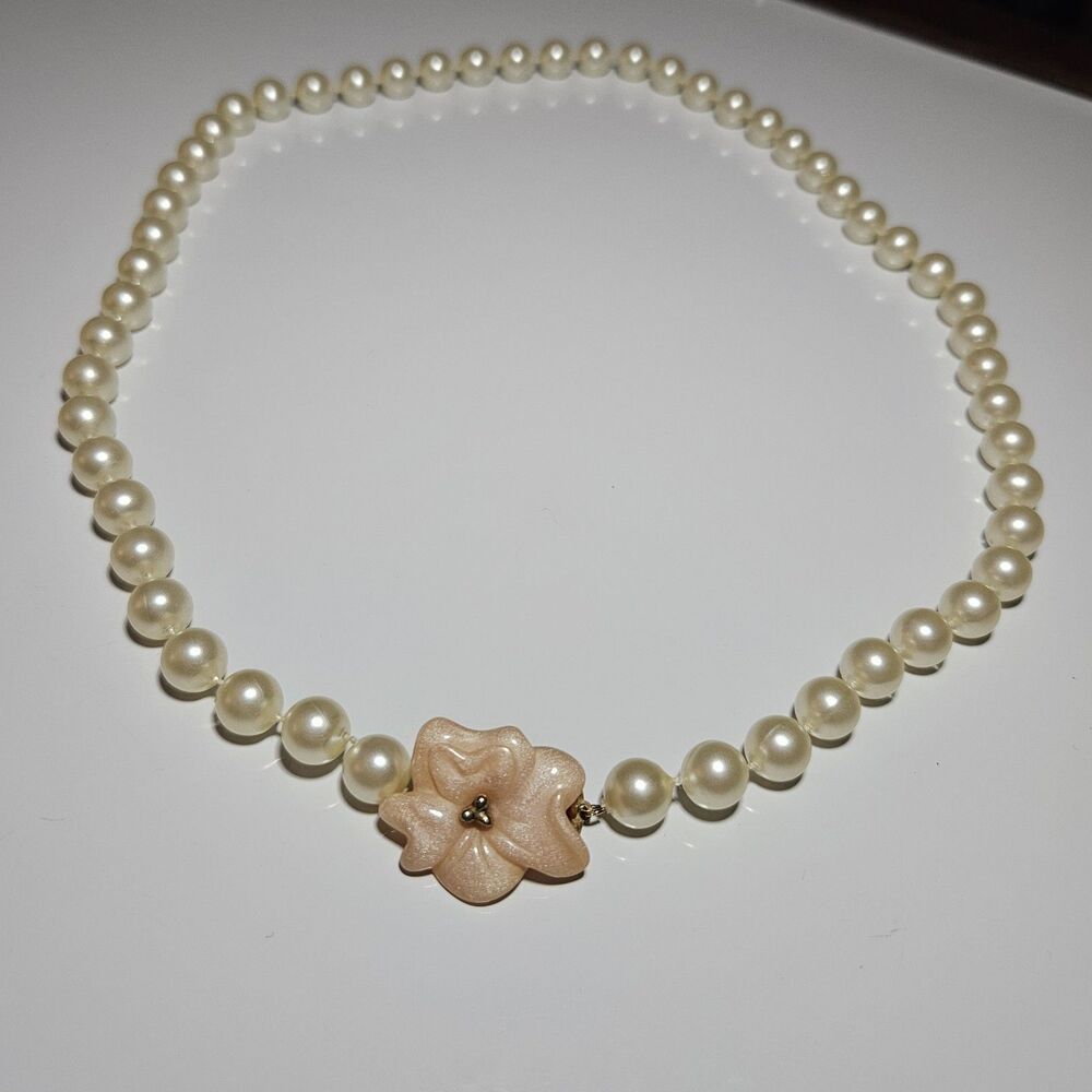 Vintage Cream Faux Pearl Necklace With Pink Flower Closure 25"